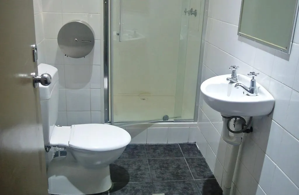 Hostel Globe Backpackers And City Oasis Perth